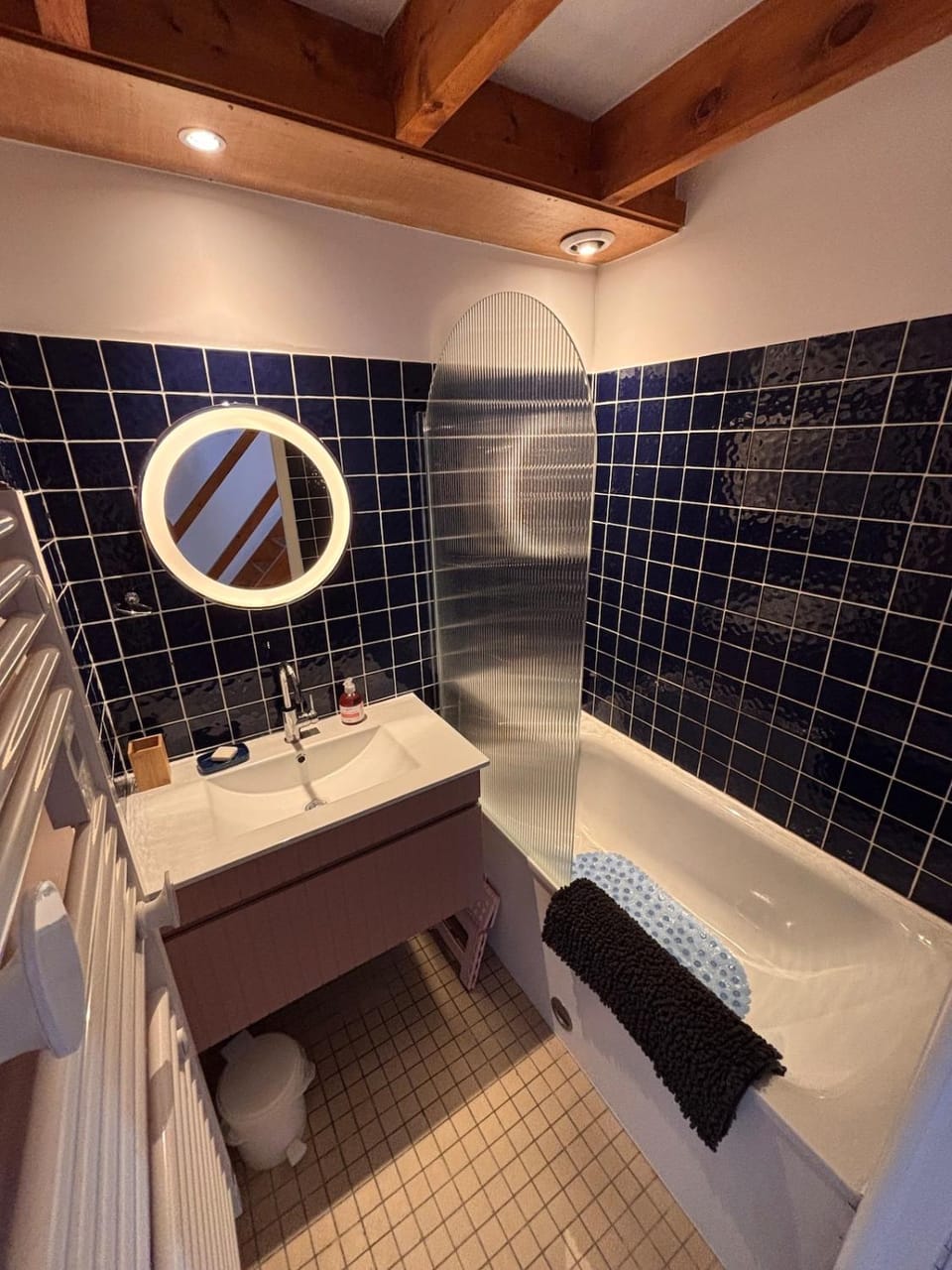 Bathroom, Bath