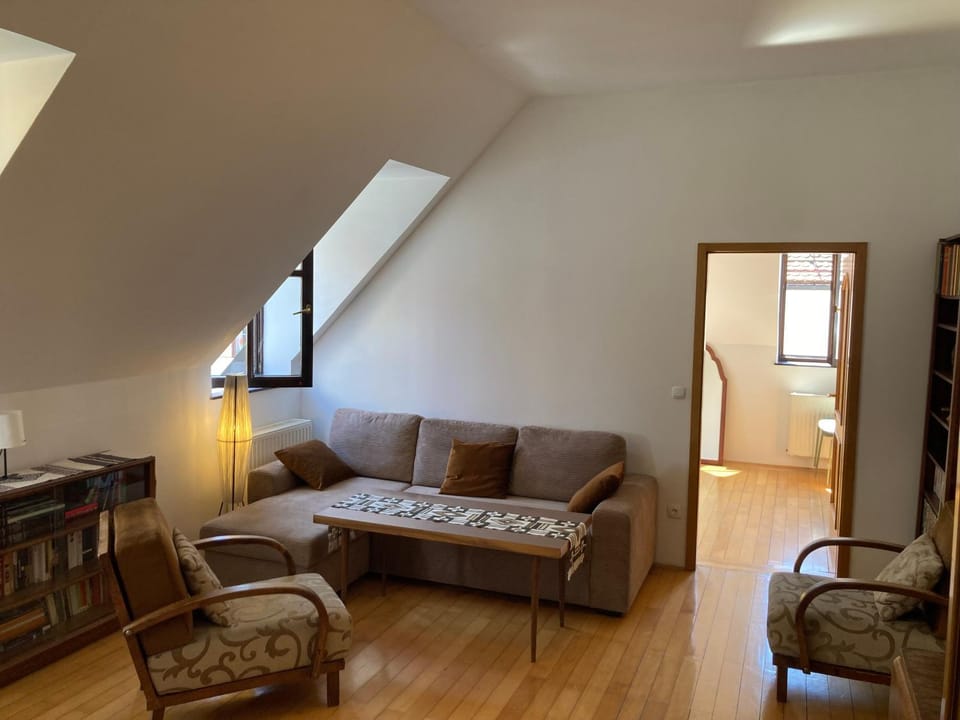 Bed, Living room, Seating area