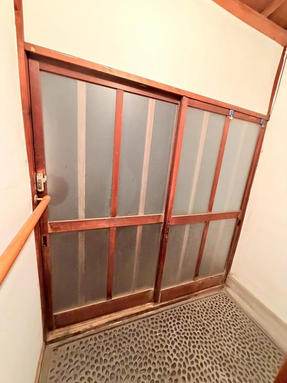 Shinjuku 2 stops, Shibuya 15 min, Kominka style House in Shibuya