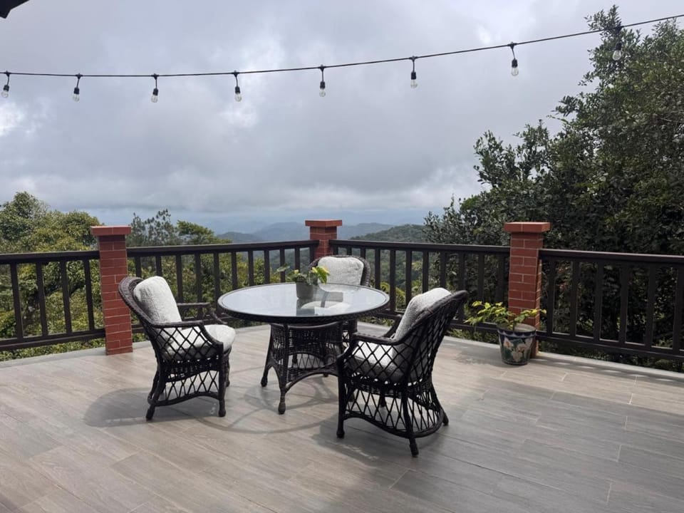 Casa Azul en las Montañas Chalet in Panama City, Panama