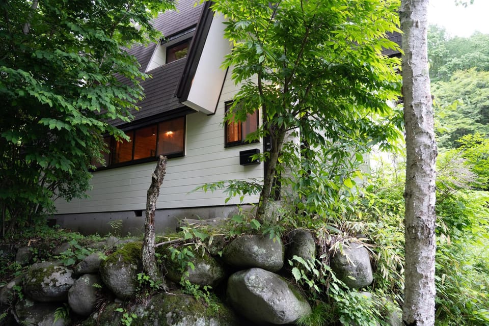 Property building, Day, Natural landscape