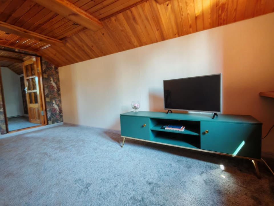 Charming Private Floor with Garden Views & Coffee Vacation rental in Latvia