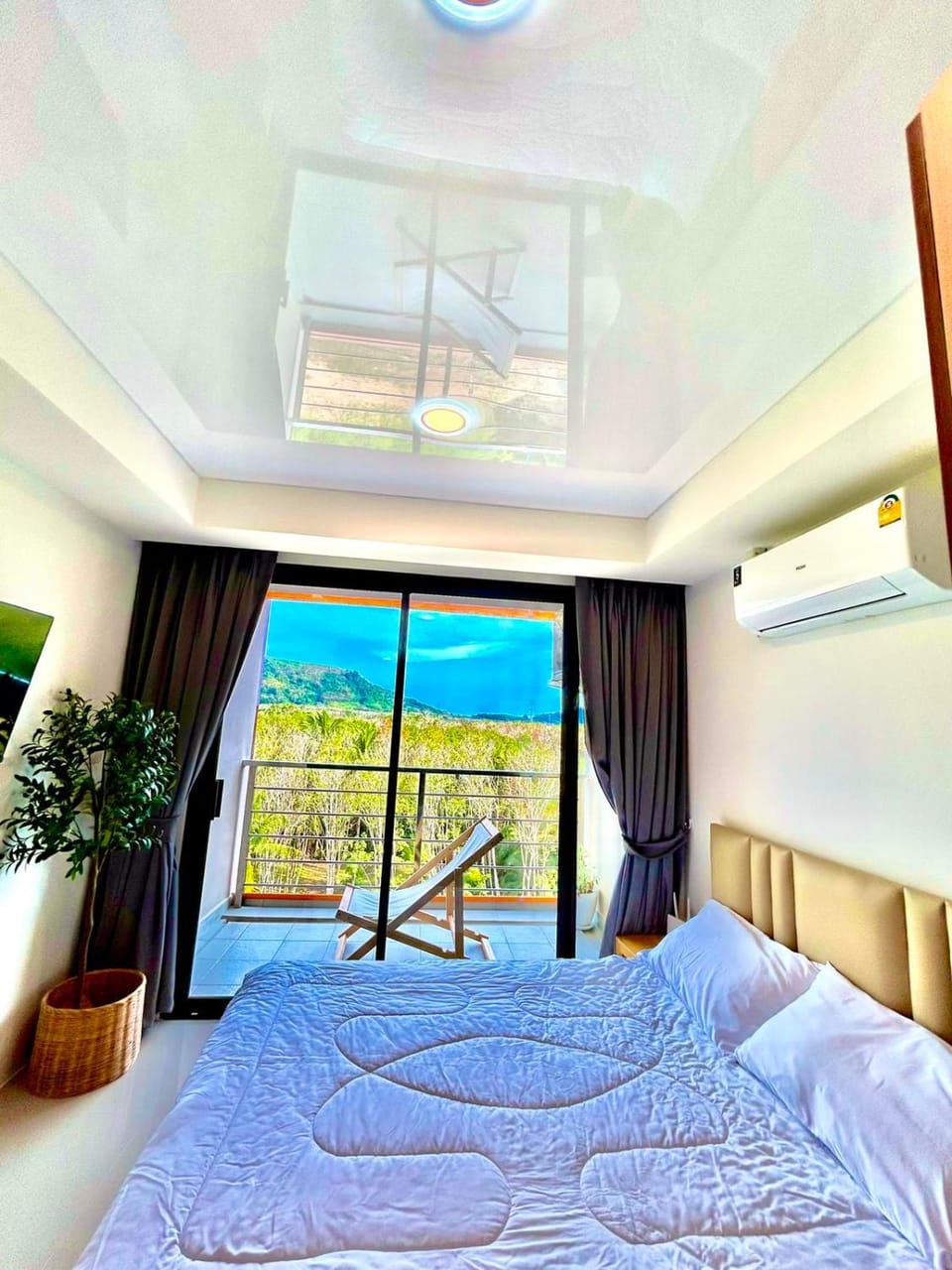 Hillside - Seashore Space Maikhao Beach Apartment in Mai Khao