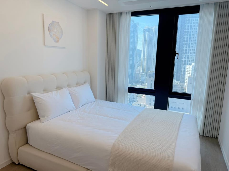 Stay Simple, Stay True Apartment in Busan