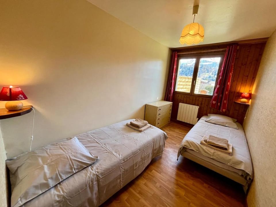 Charmant deux chambres en Rez de jardin à Megève Apartment in Combloux