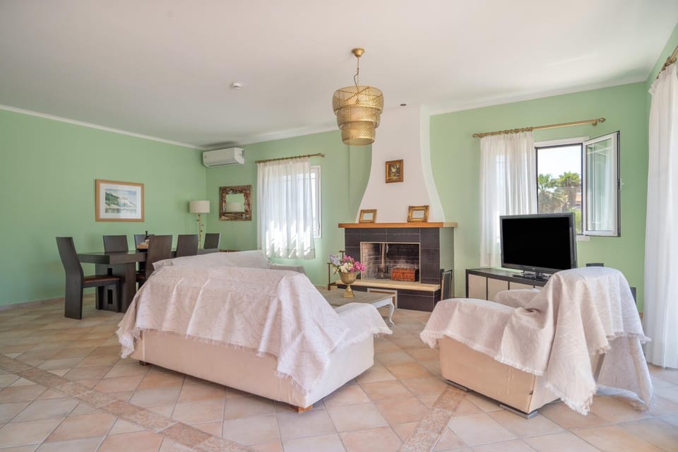 Agis Luxury House Apartment in Lefkada