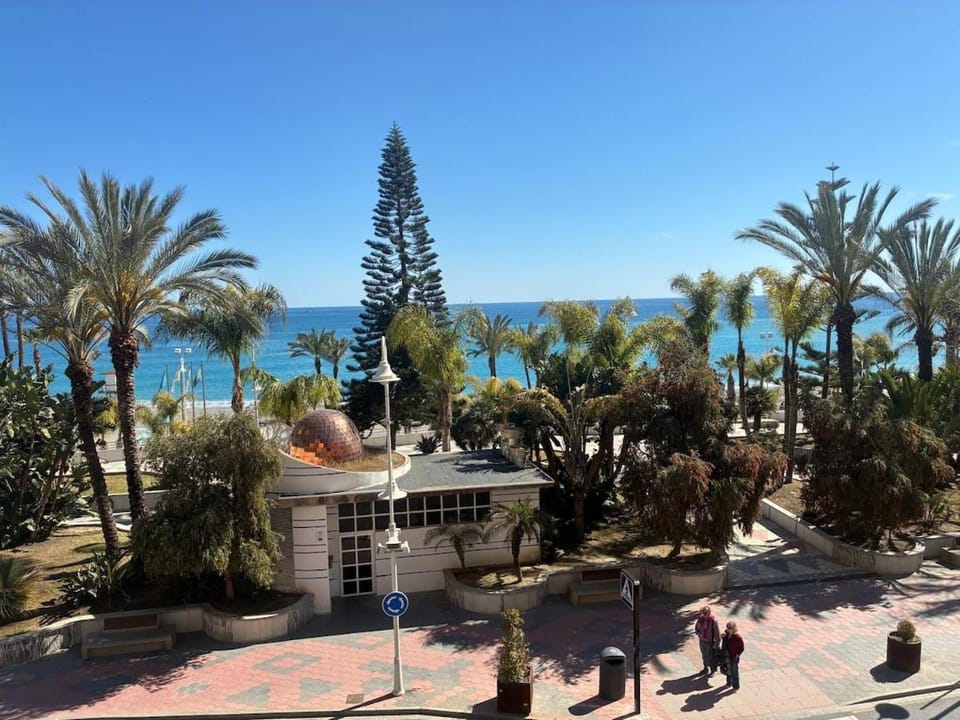 Paseo del Altillo Terrace with Ocean Views Apartment in Almuñécar