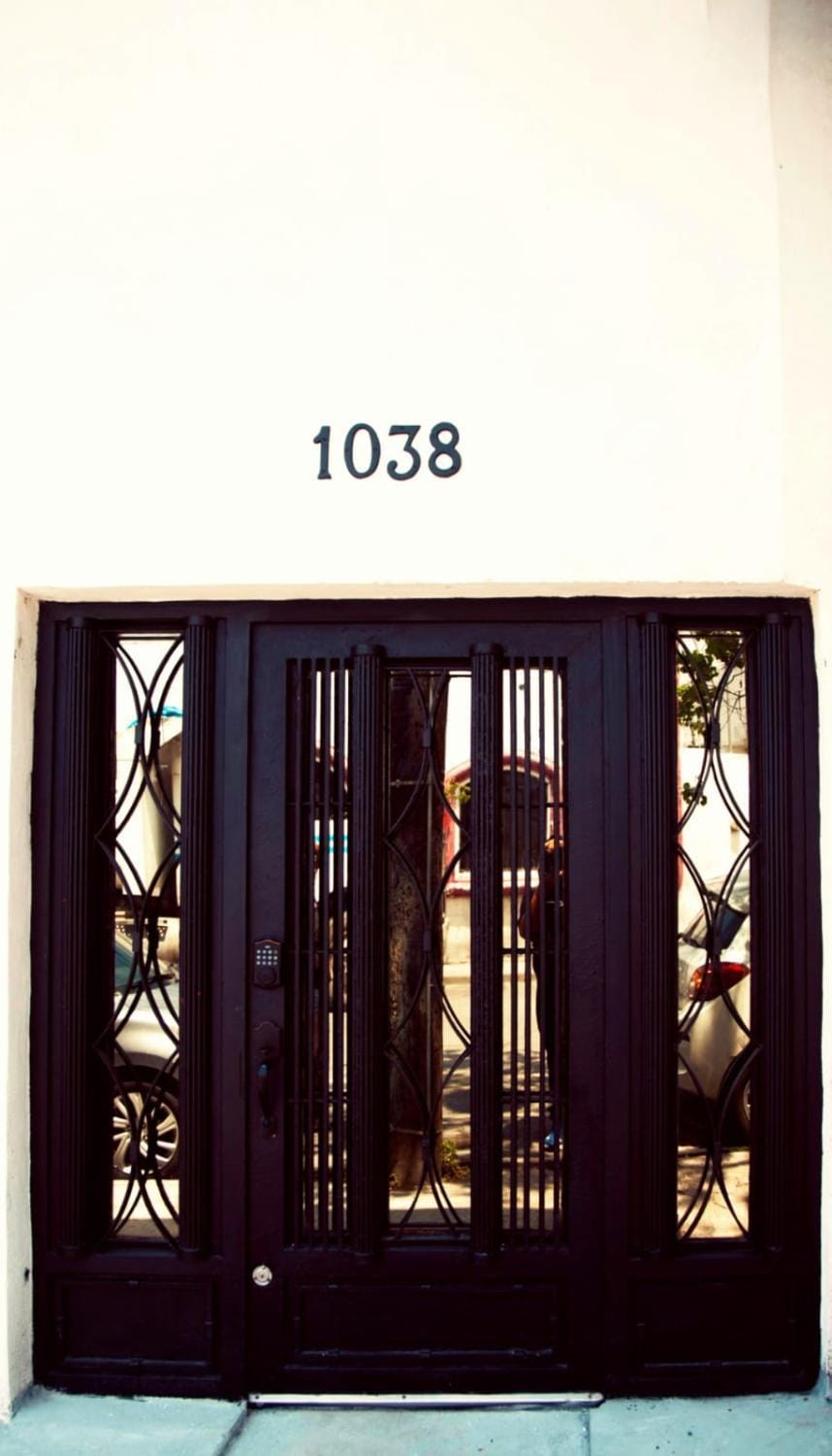 Facade/entrance