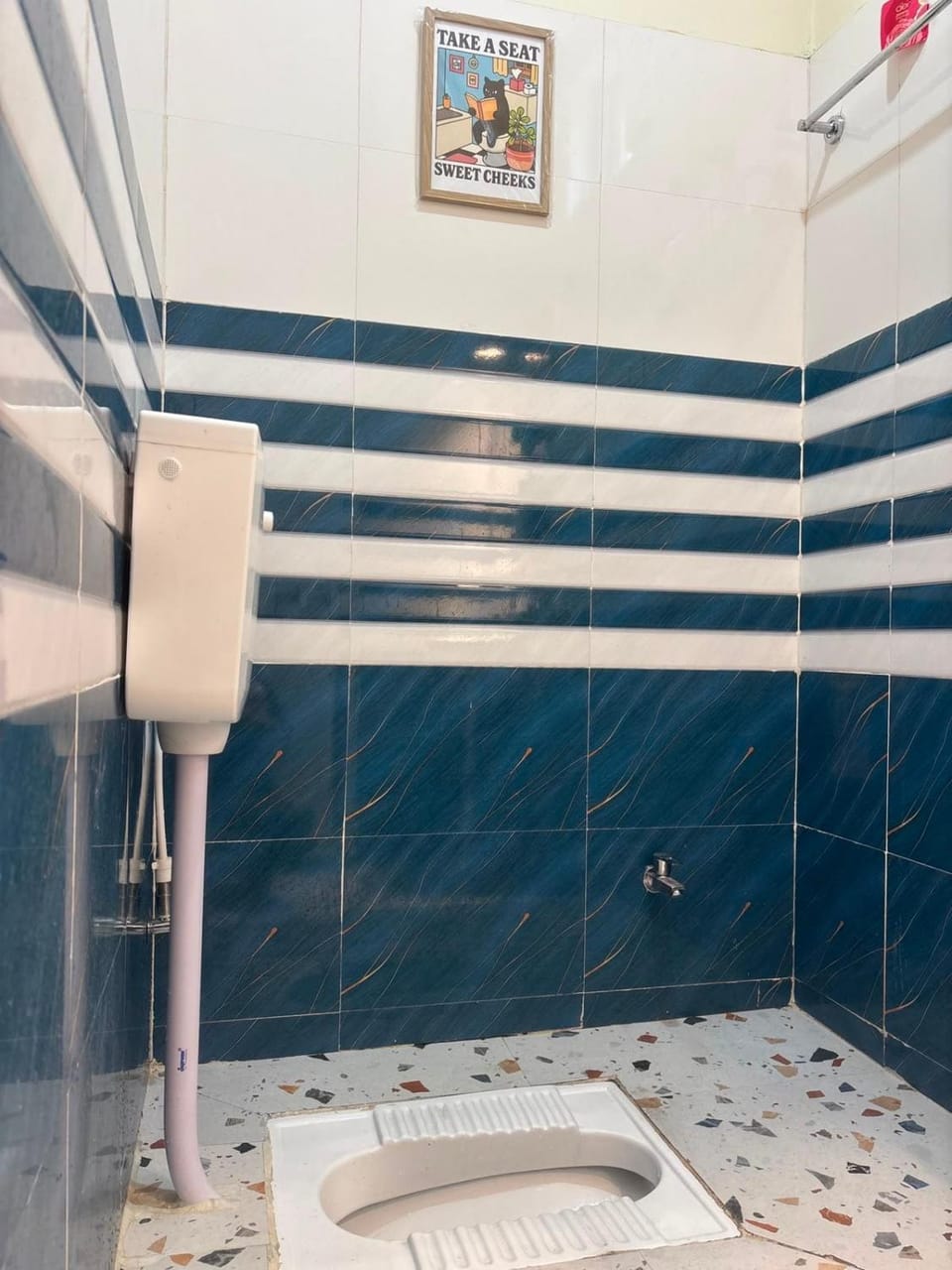 The Simphaus 1BHK Flat With Private Balcony Near Assi Ghat , BHU AND Kashi Temple Apartment in Varanasi