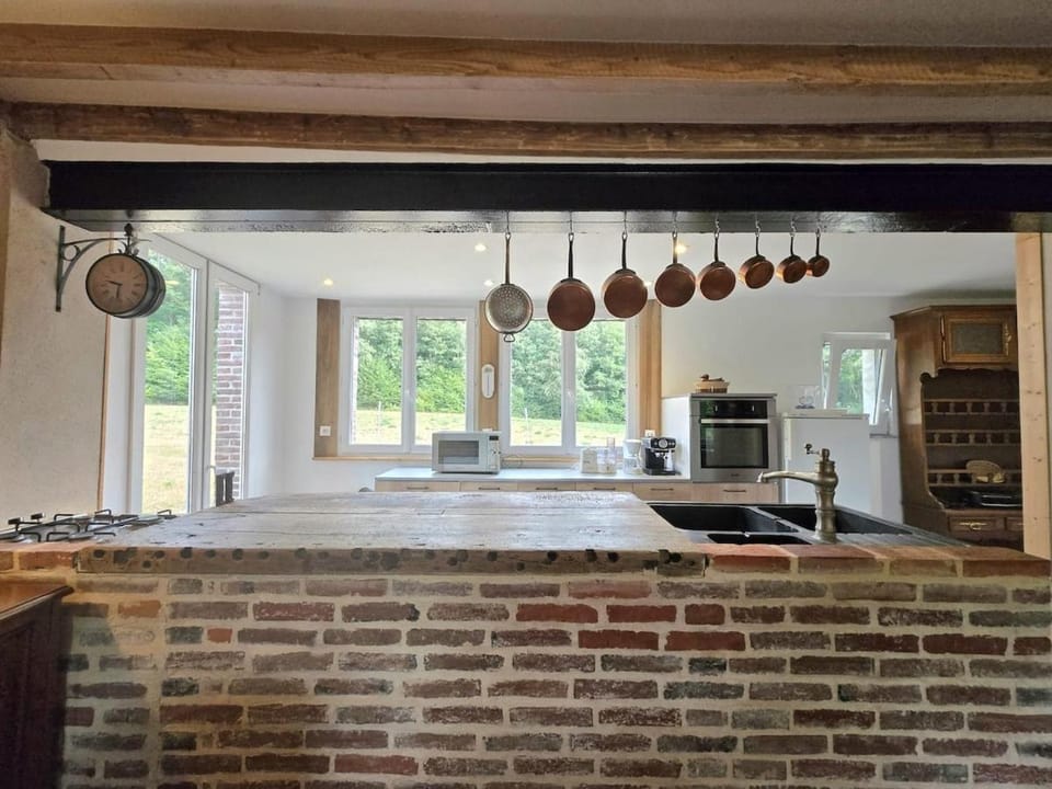 microwave, oven, stove
