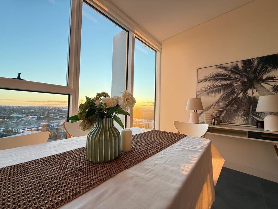 Golden Hours in Olympic park 2Bed2Bath - Free Carpark Gym Apartment in Lidcombe