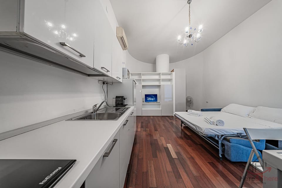 Kitchen or kitchenette, Photo of the whole room
