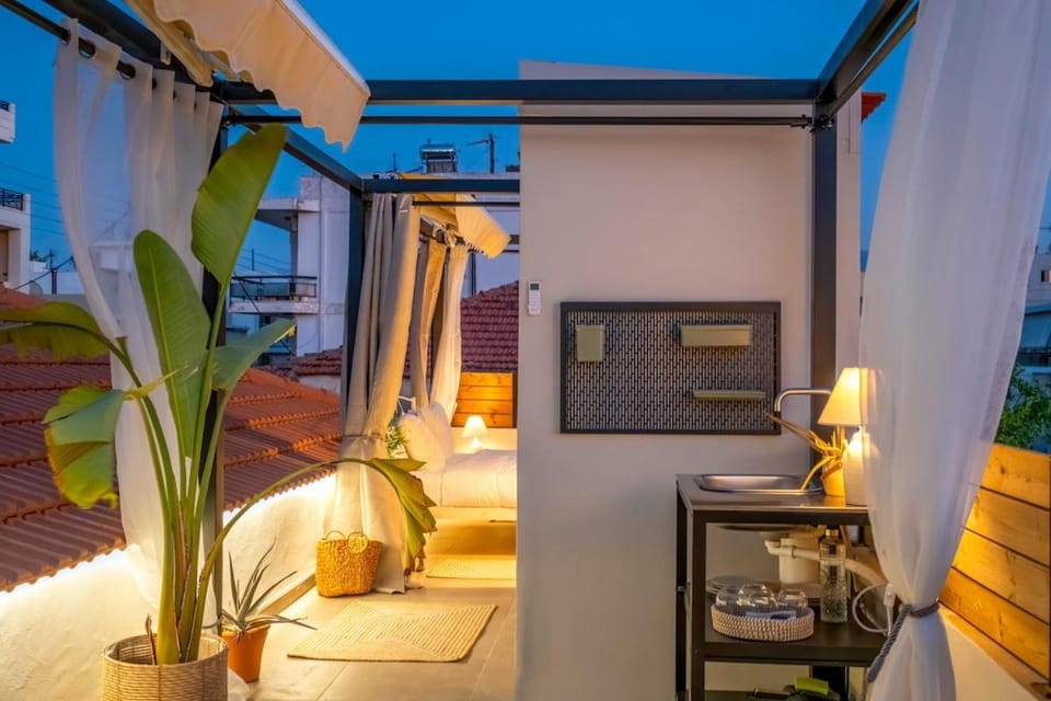Le Nid Terrace Apartment in Chania