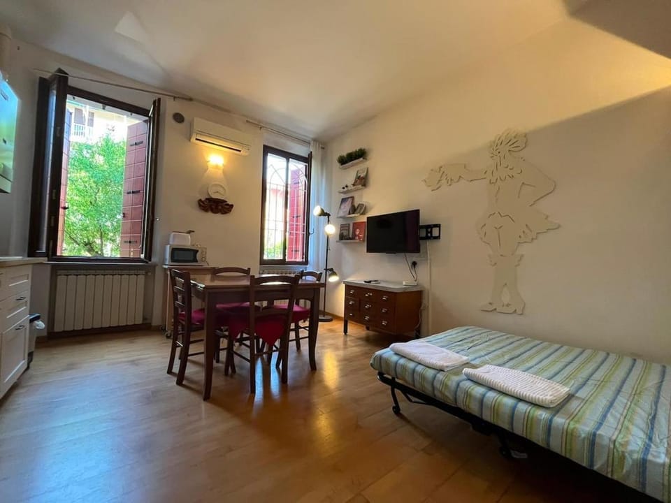 Venezia Mestre sweet art appartment Apartment in Venice