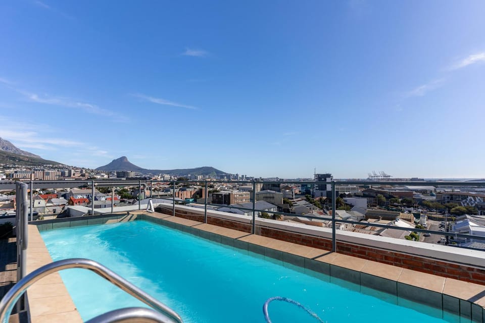 Stylish Studio At The Factory With Pool And Gym Apartment in Cape Town