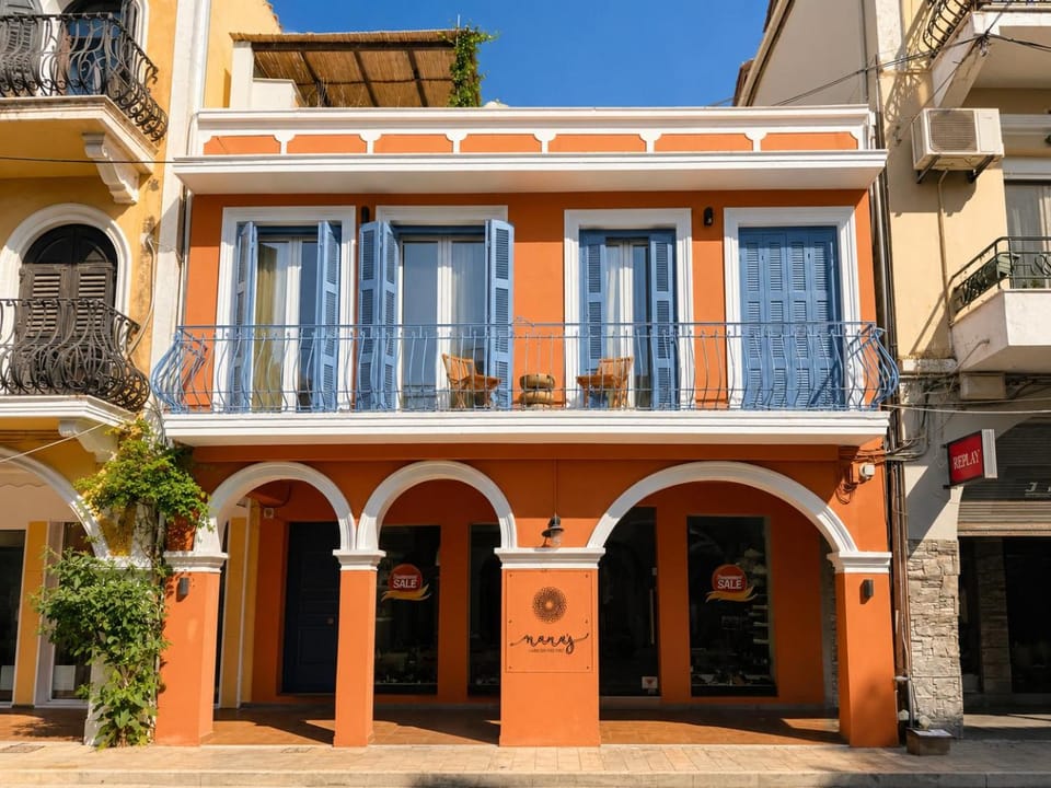 Property building, Balcony/Terrace