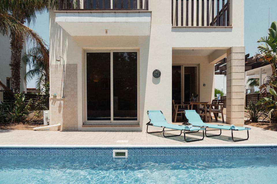 Pool view, Swimming pool, Swimming pool