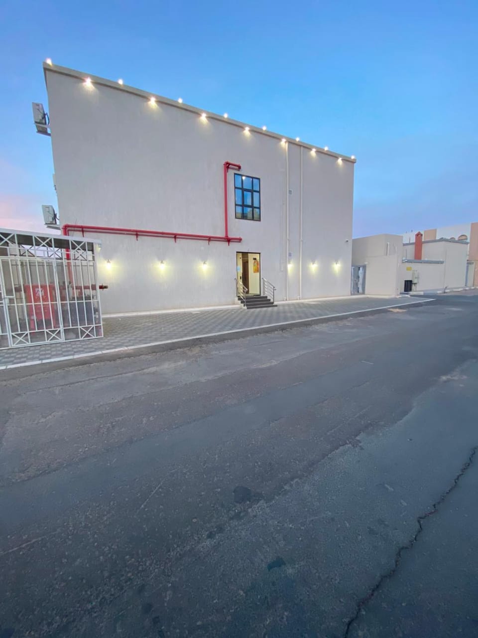 Property building, Day