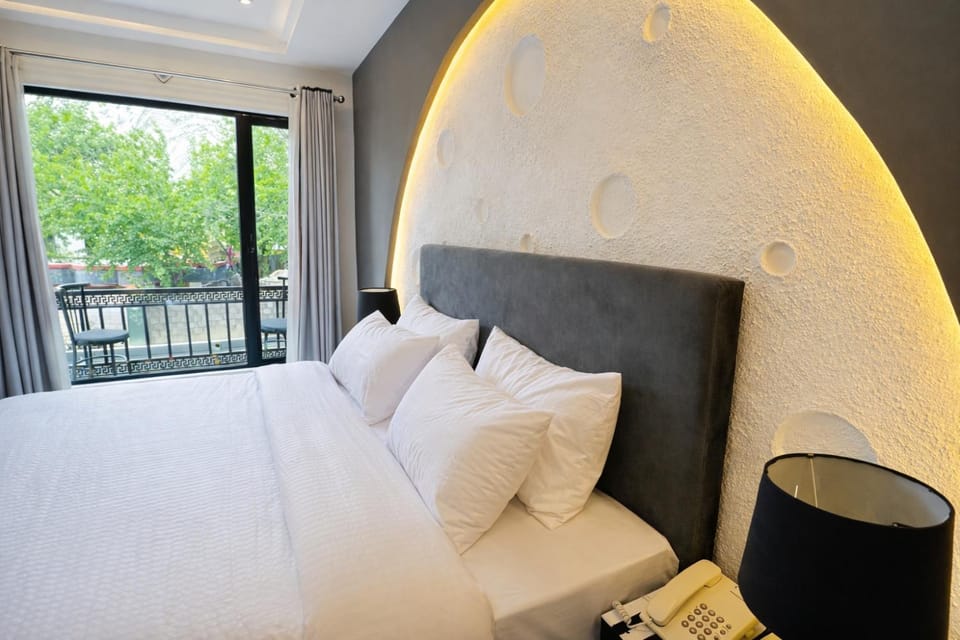 Luxury 2 Bedroom Family Apartment E11 Islamabad Free WiFi & Parking Apartment in Islamabad Capital Territory