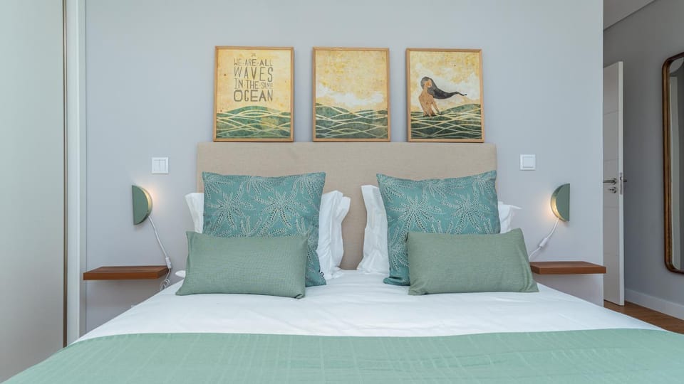 Villa Luce - Pool & Ocean View by LovelyStay Villa in Madeira District
