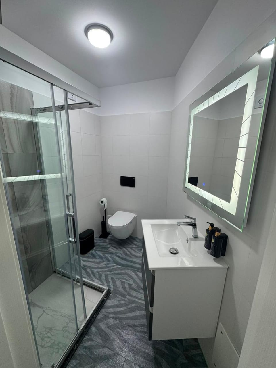 Luxury Maréa by White Titanic Apartment in Constanța County