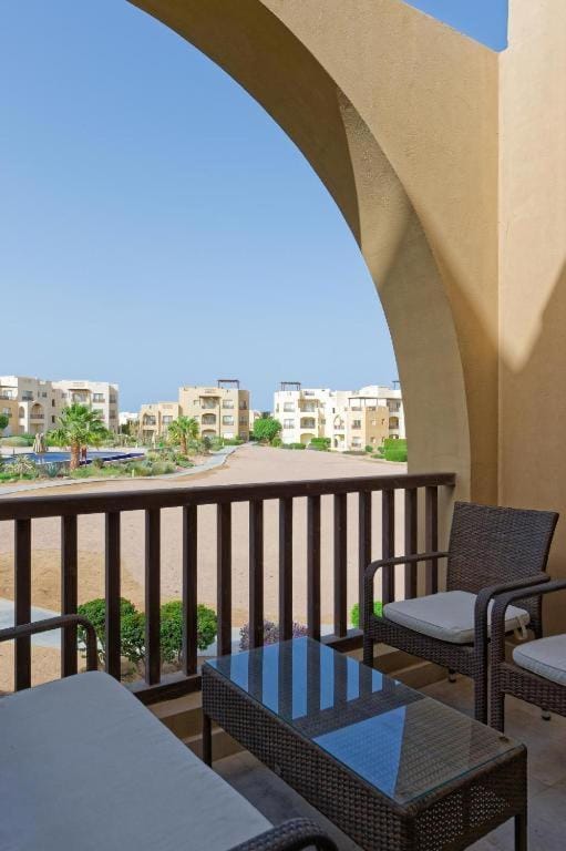 Property building, View (from property/room), Balcony/Terrace, Balcony/Terrace