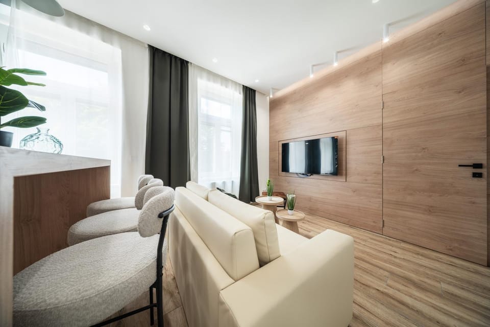 TV and multimedia, Living room
