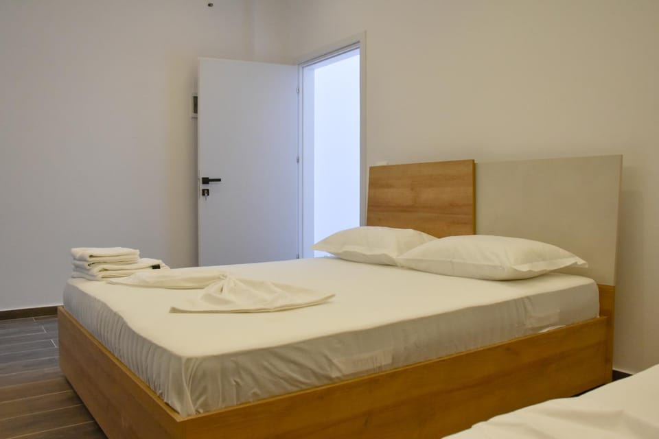 Guesthouse - VILA QETESIA Inn in Europe