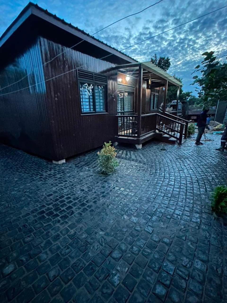 Embawwo Rustic Cabin Cabin in Uganda