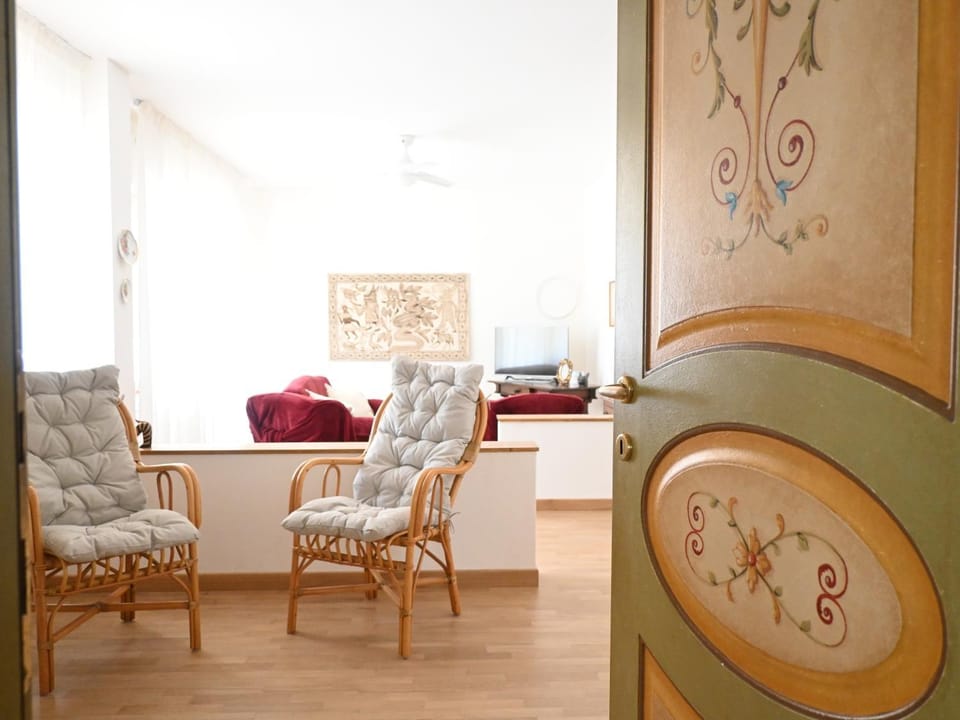 SE261 - Senigallia, quadrilocale con aria condizionata e garage Apartment in Senigallia