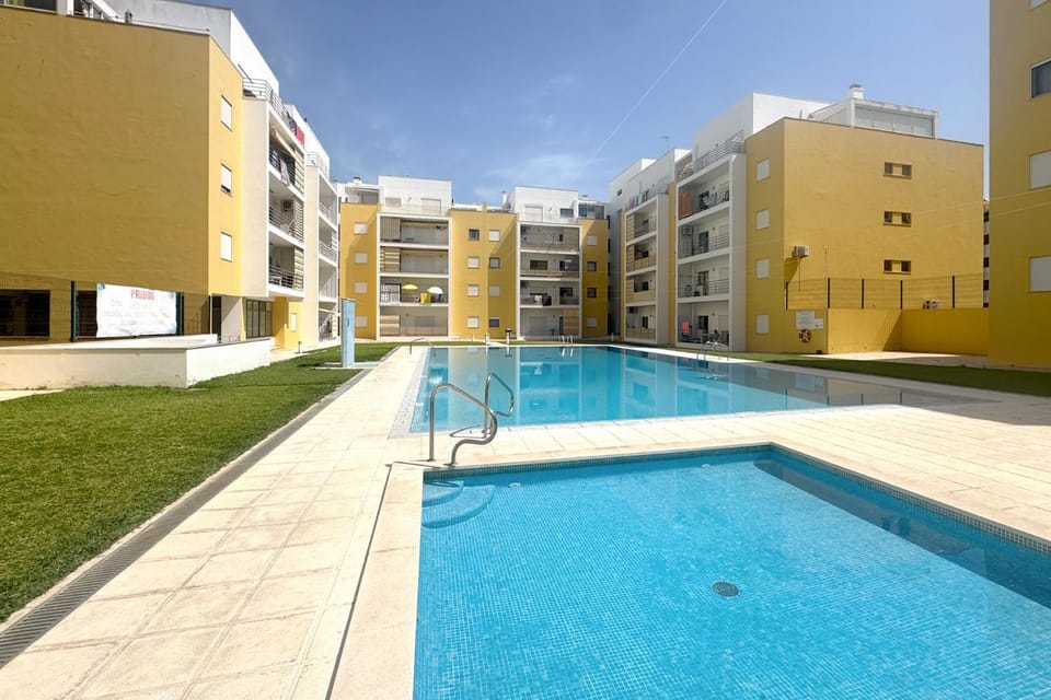 Property building, Pool view, Swimming pool