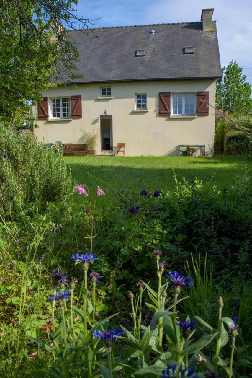Property building, Spring, Garden, Garden
