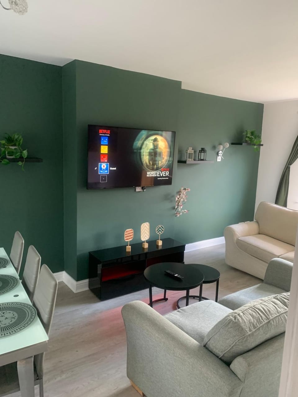 Beautiful 3-Bedroom Home in Wigan, UK House in Wigan