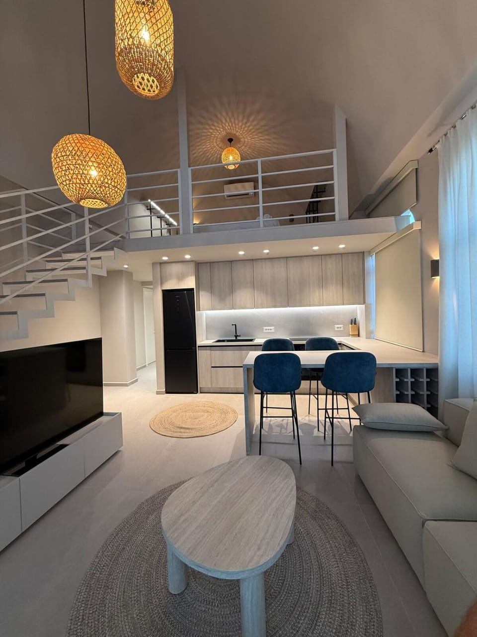 Azure Sunset Duplex Sea View Santorini Residence Apartment in Vlorë County, Albania