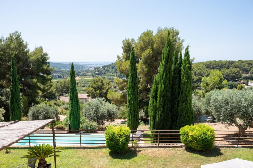 Nearby landmark, Spring, Day, Natural landscape, Garden, Garden view, Mountain view, Pool view, Swimming pool