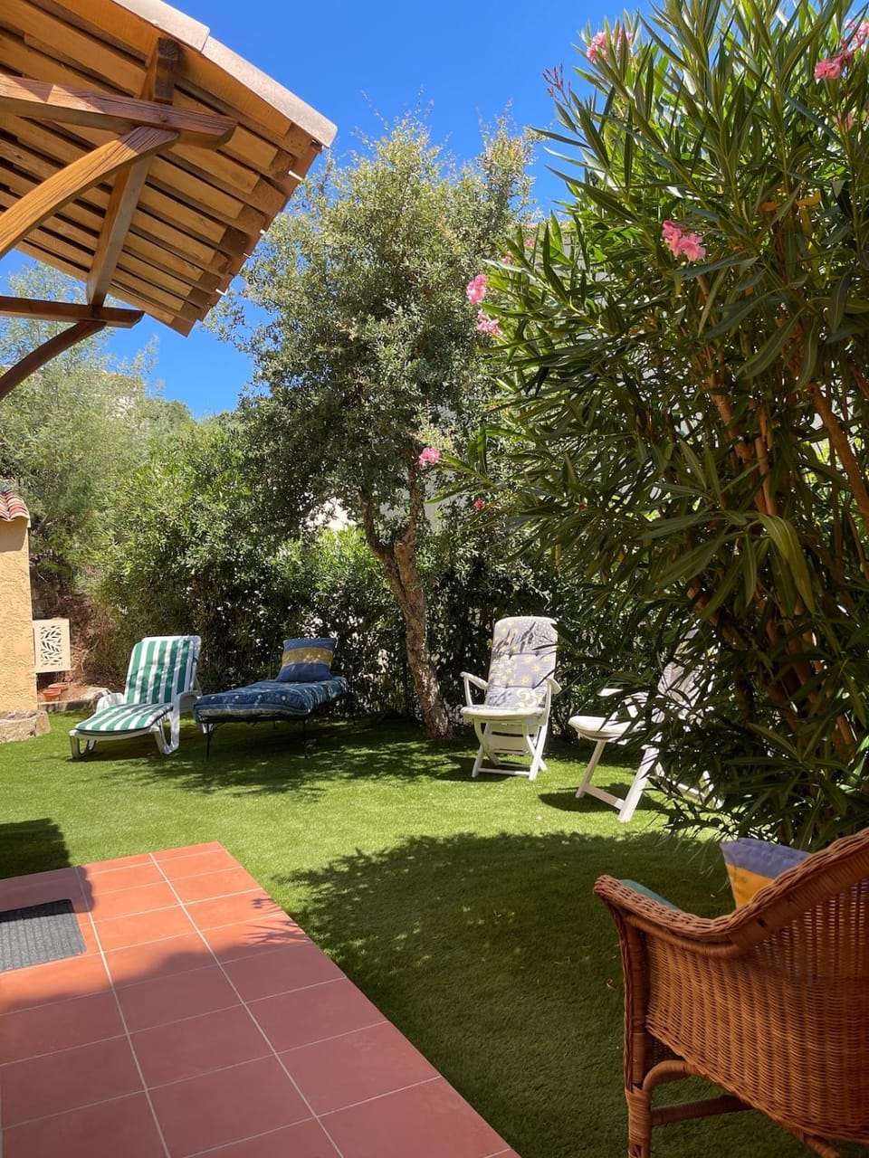 Day, Garden, Garden view, sunbed