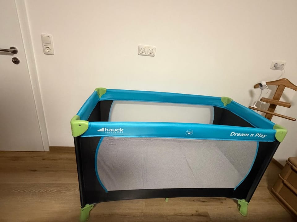 cot