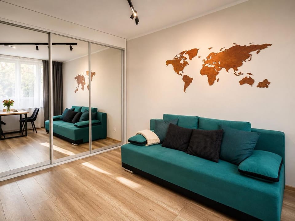 Communal lounge/ TV room, TV and multimedia, Living room, Dining area, Bedroom, wardrobe