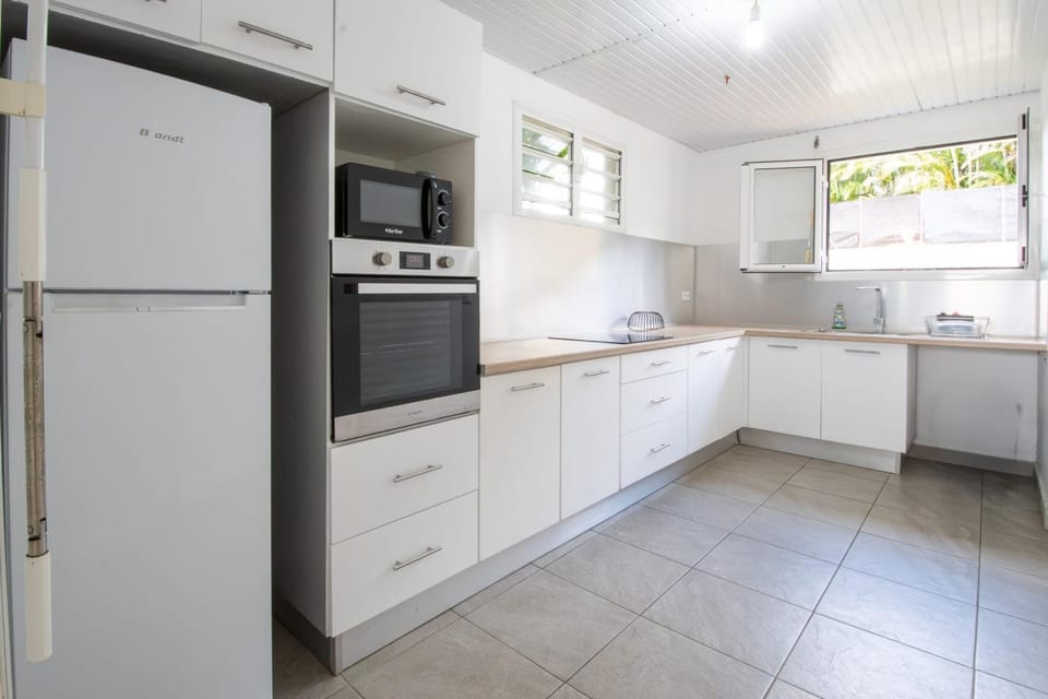 Villa Siana - Climatisation -Petfriendly House in Fort-de-France