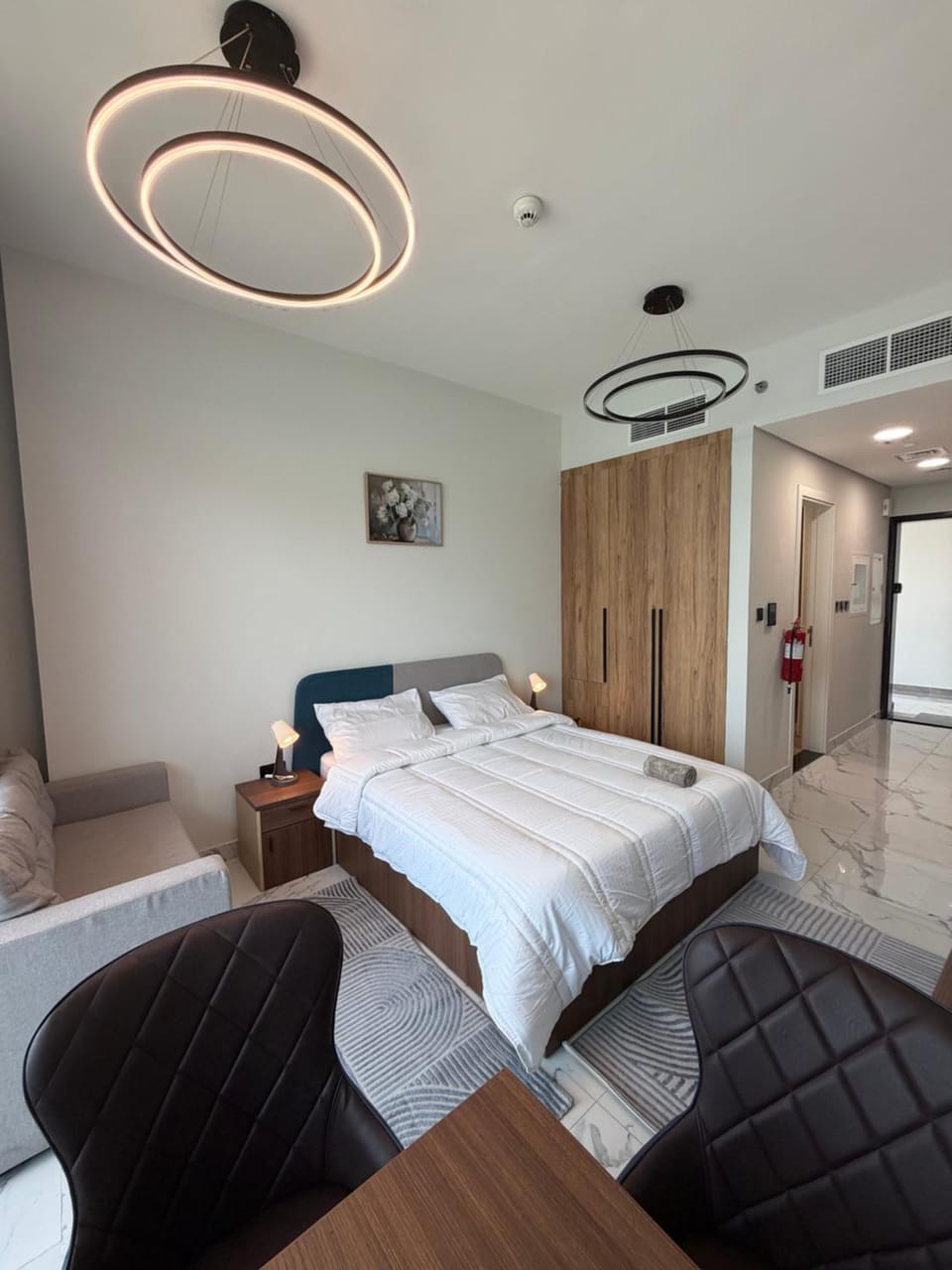 Luxury Canal View Studio Prime Location Apartment in Abu Dhabi