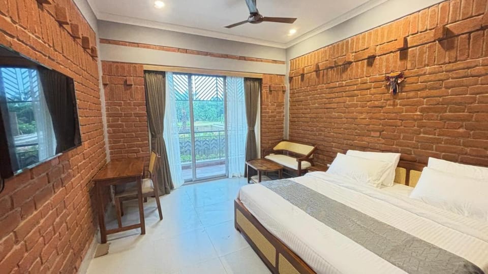 Hide Away Resort Resort in West Bengal