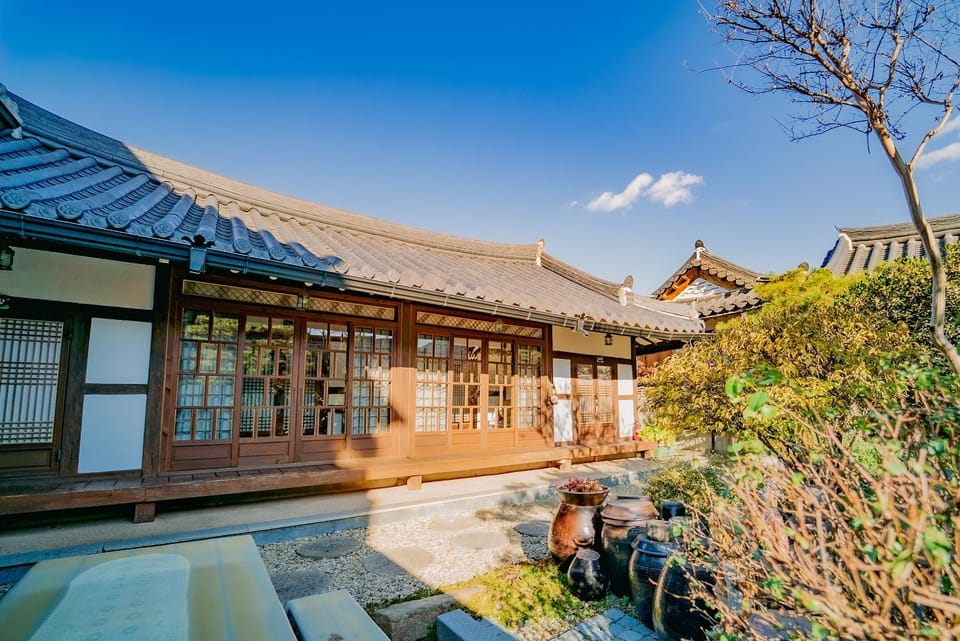 전주한옥 마당예쁜집, Best Garden House in Jeonju Hanok Village Bed and Breakfast in South Korea