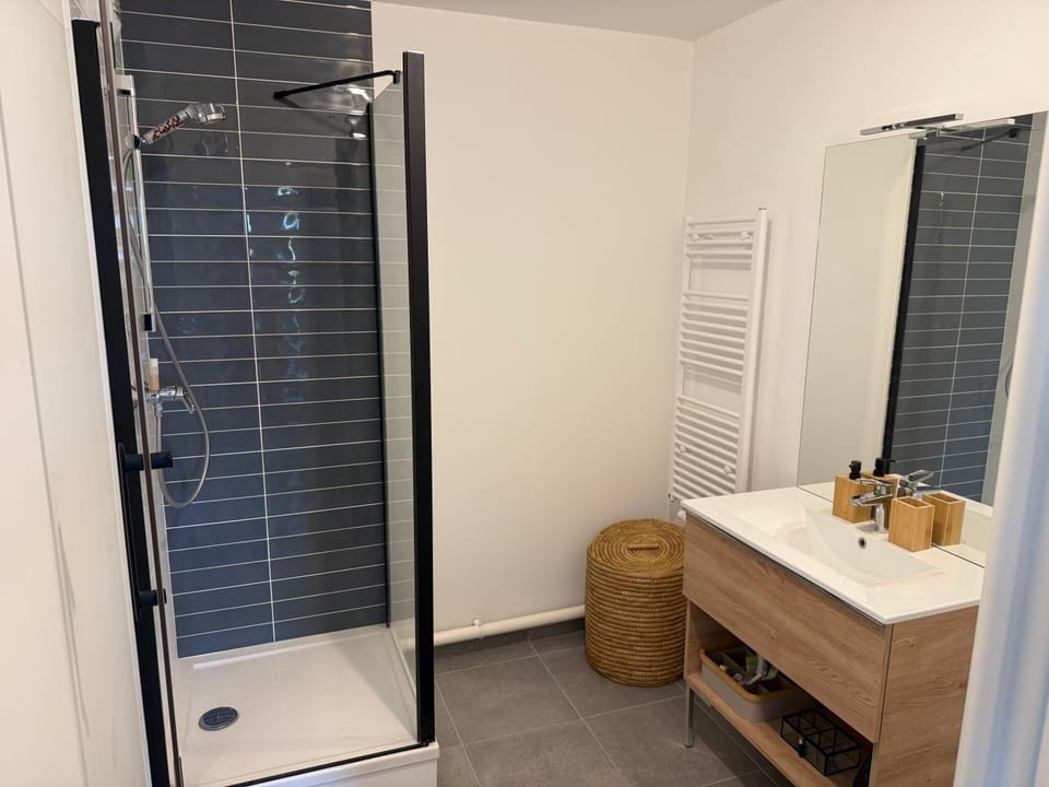 Votre cocon à 10 minutes de Paris Apartment in Aubervilliers