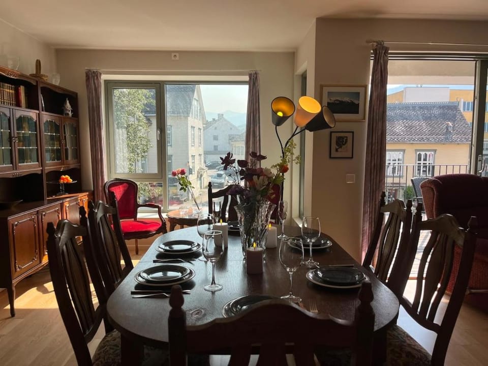 Spacious Apartment - Prime Voss Location - Elevator Apartment in Vestland