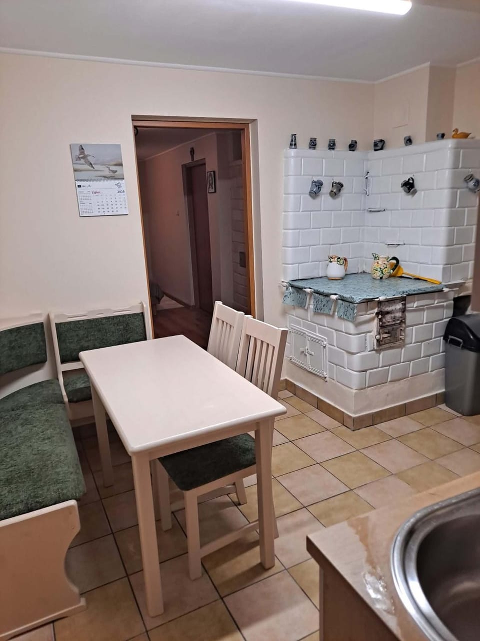 Kitchen or kitchenette