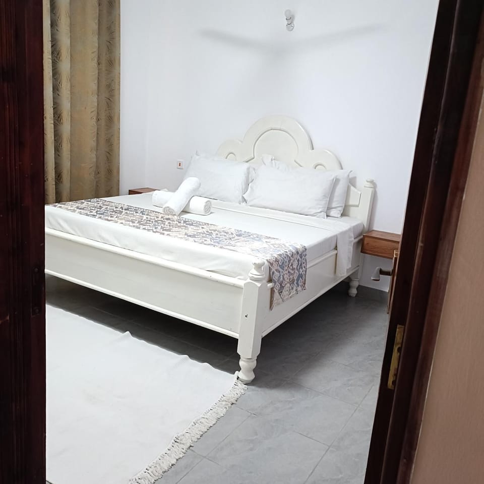 Zurilyn Crib Bed and Breakfast in Malindi