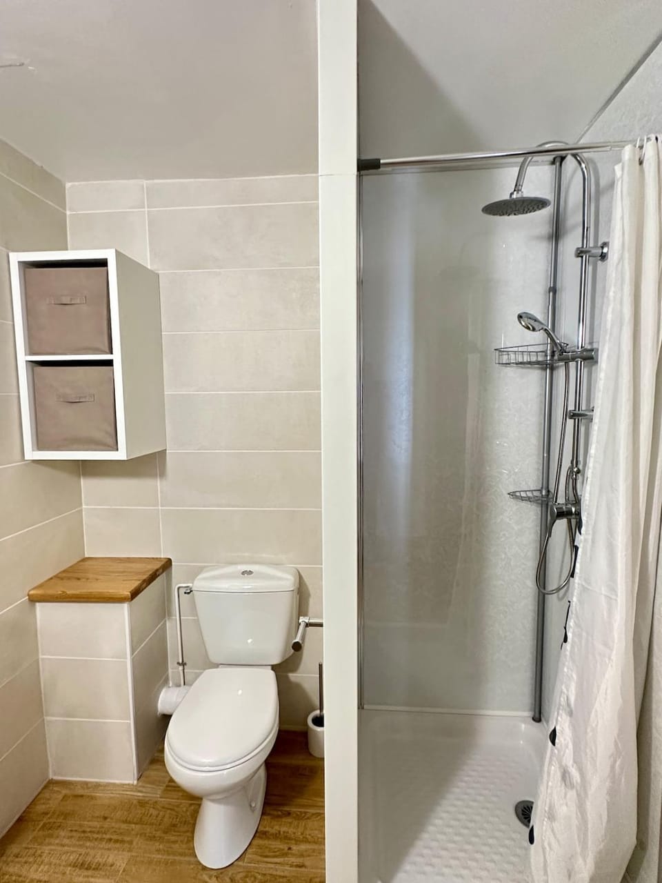 Studio-cabine 4 pers - Balcon, vue, Parking Cabin in Cauterets