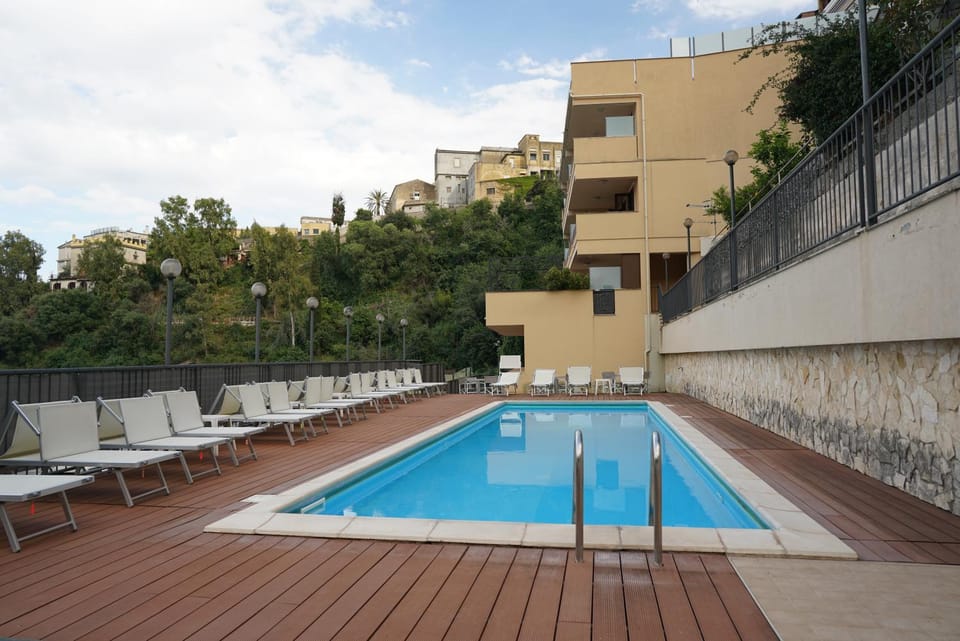 Pool view, Swimming pool