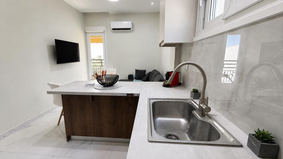 Central Deluxe Apartment in Messenia