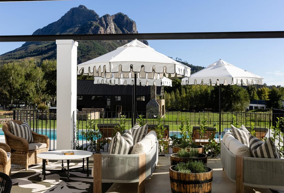 Natural landscape, Balcony/Terrace, Mountain view, Pool view, sunbed